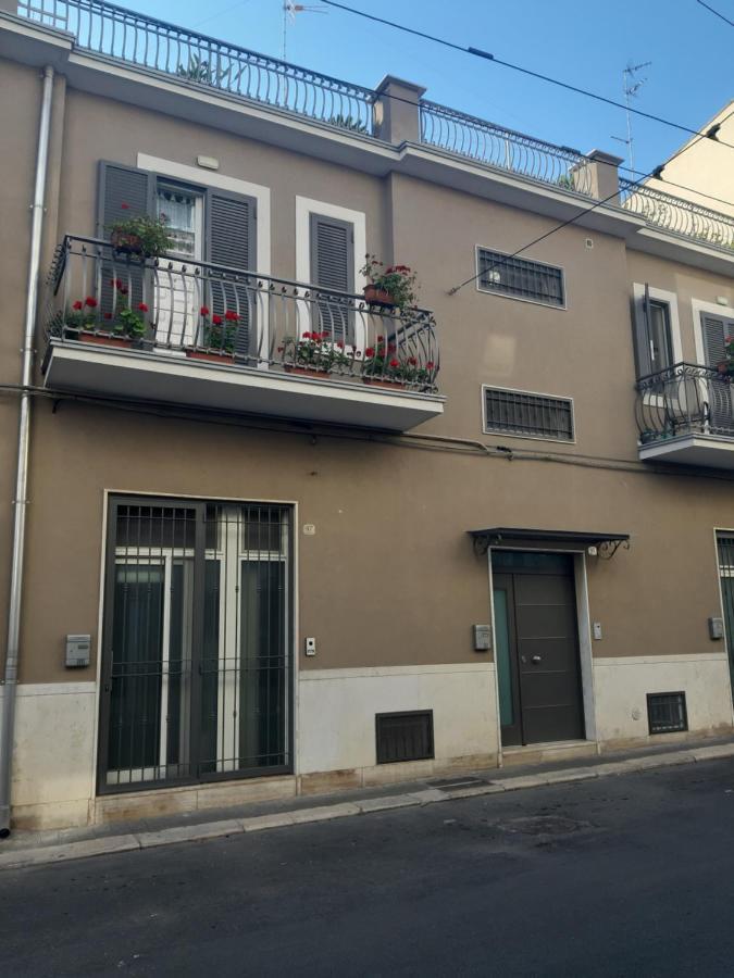 Apartament Casa Lucia Bari Zewnętrze zdjęcie